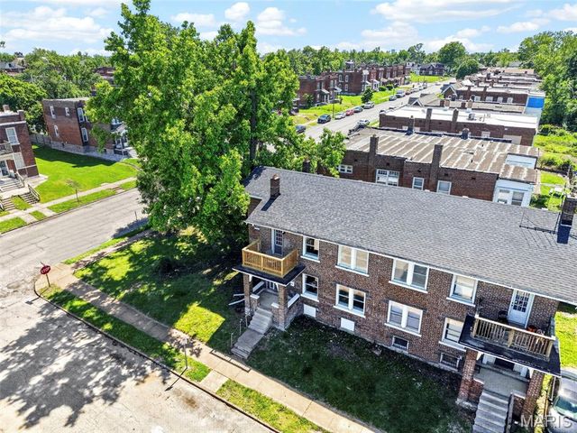 4404 Floriss Place, St Louis, MO 63115