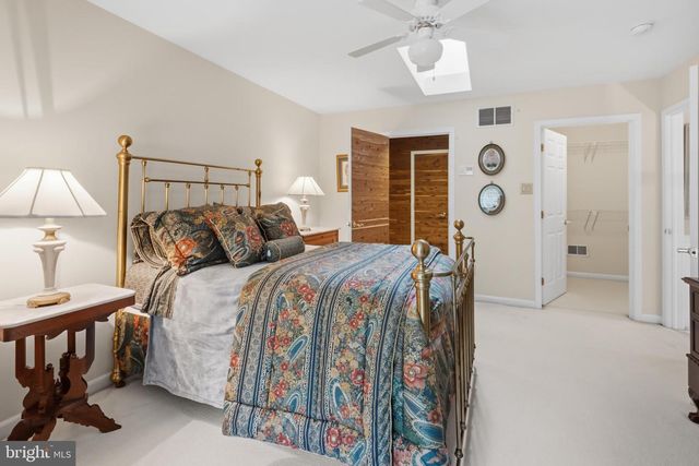38 DEER HAVEN DR, Mullica Hill, NJ 08062