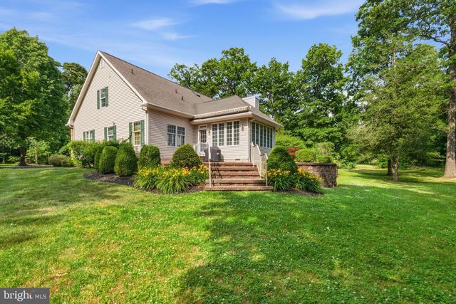 38 DEER HAVEN DR, Mullica Hill, NJ 08062