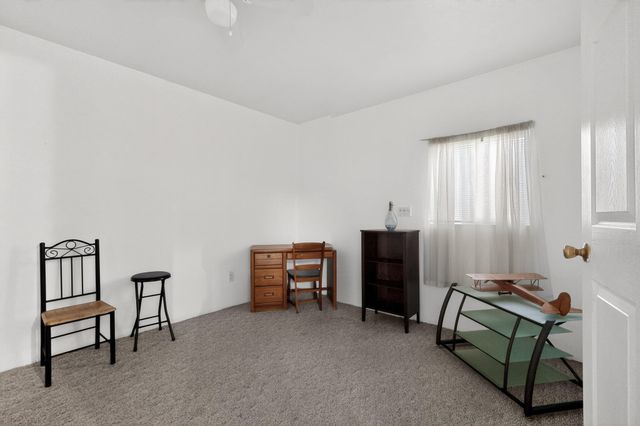 10217 Menaul Boulevard NE, Albuquerque, NM 87112