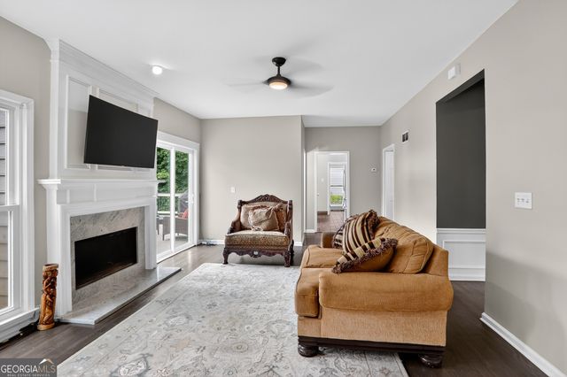 1070 Brockton Close NE, Marietta, GA 30068