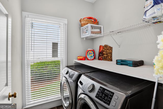 1070 Brockton Close NE, Marietta, GA 30068