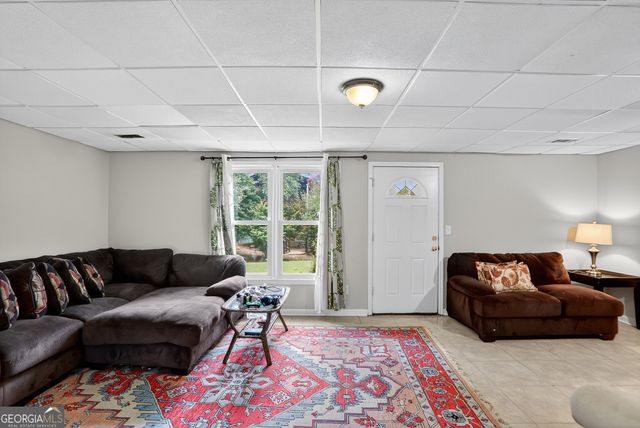 1070 Brockton Close NE, Marietta, GA 30068