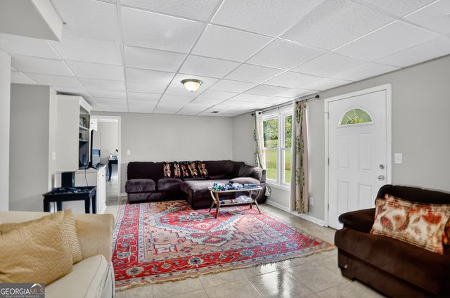 1070 Brockton Close NE, Marietta, GA 30068