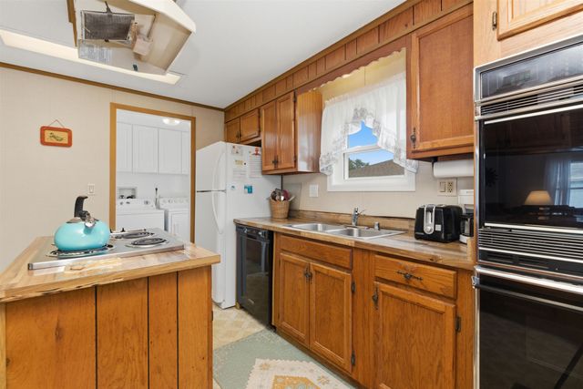 1864 Sunrise Dr., Surfside Beach, SC 29575
