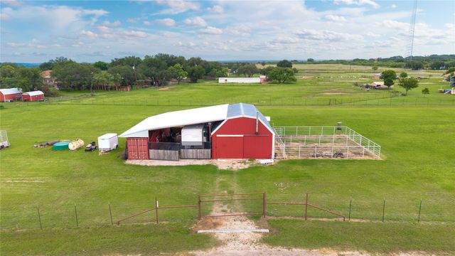 4700 Oak Ridge Drive, Brownwood, TX 76801