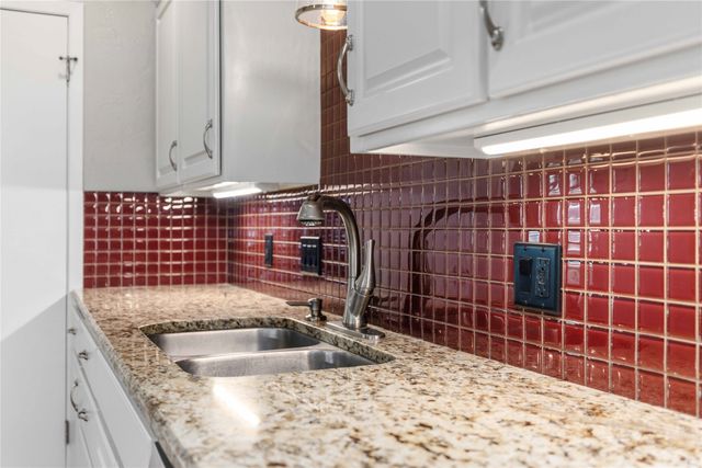 4700 Oak Ridge Drive, Brownwood, TX 76801