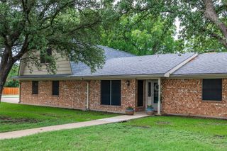 4700 Oak Ridge Drive, Brownwood, TX 76801