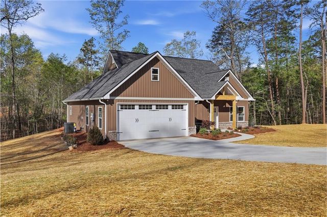 204 Edwards Road, Clarkesville, GA 30523