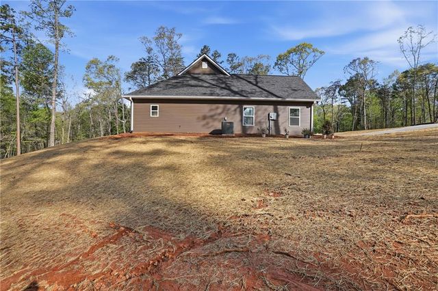 204 Edwards Road, Clarkesville, GA 30523