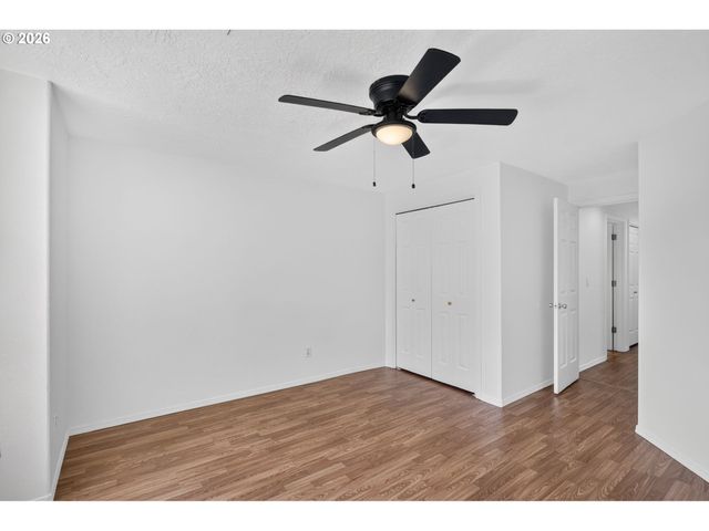 443 Ne LENOX St, Hillsboro, OR 97124
