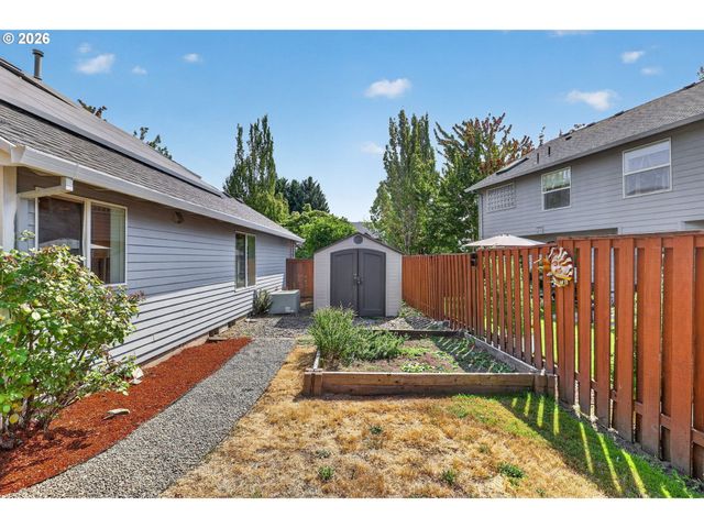 443 Ne LENOX St, Hillsboro, OR 97124