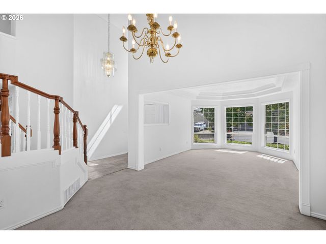 443 Ne LENOX St, Hillsboro, OR 97124