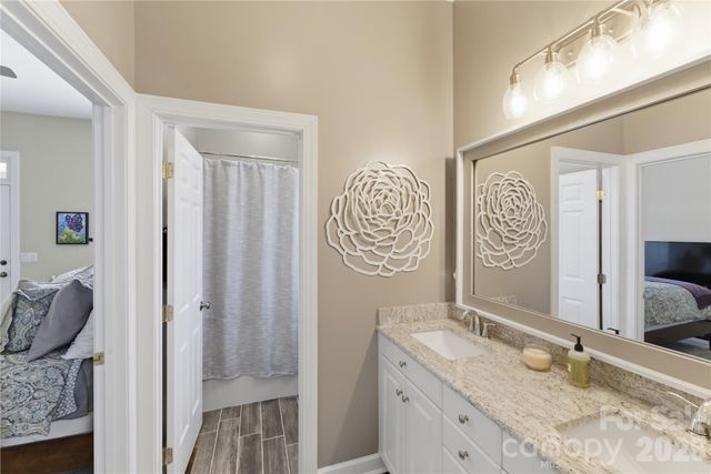 402 W Glenview Drive W 234-235, Salisbury, NC 28147