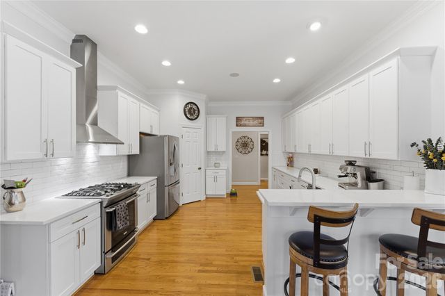 402 W Glenview Drive W 234-235, Salisbury, NC 28147