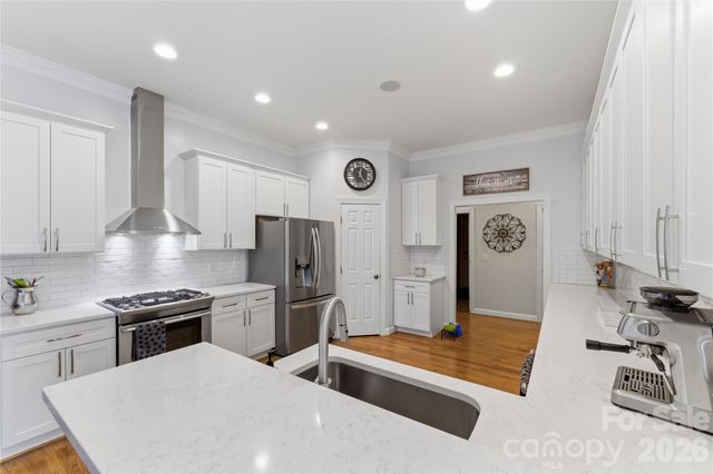 402 W Glenview Drive W 234-235, Salisbury, NC 28147