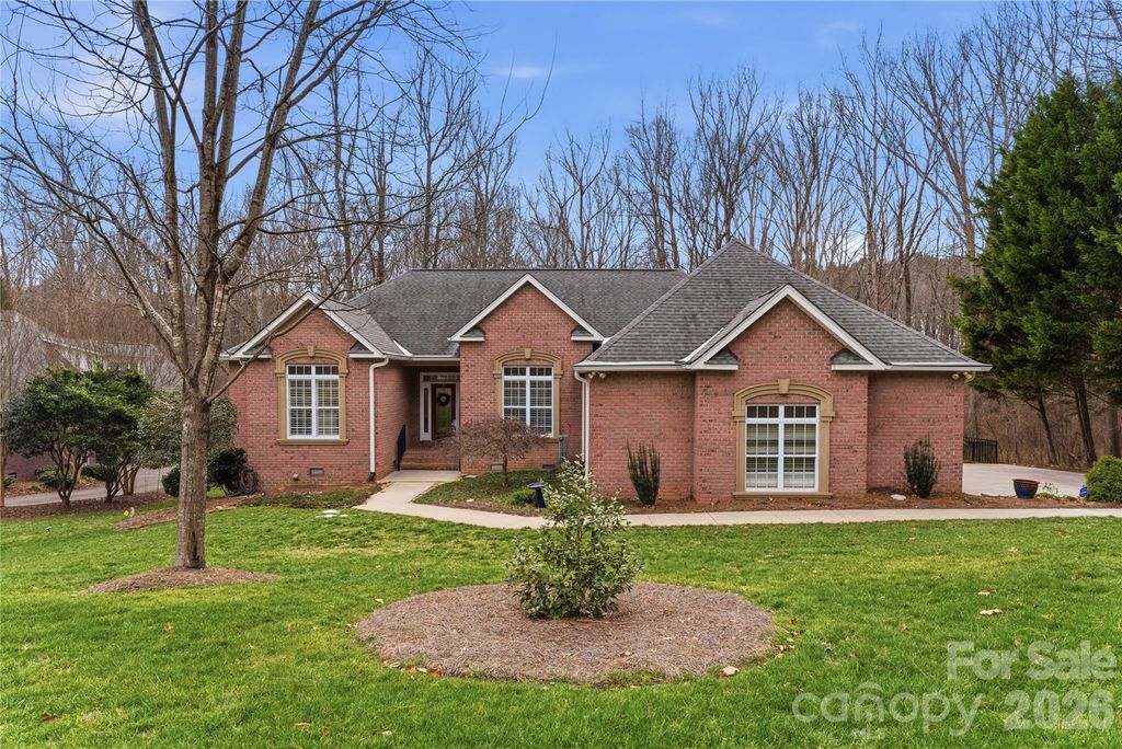 402 W Glenview Drive W 234-235, Salisbury, NC 28147