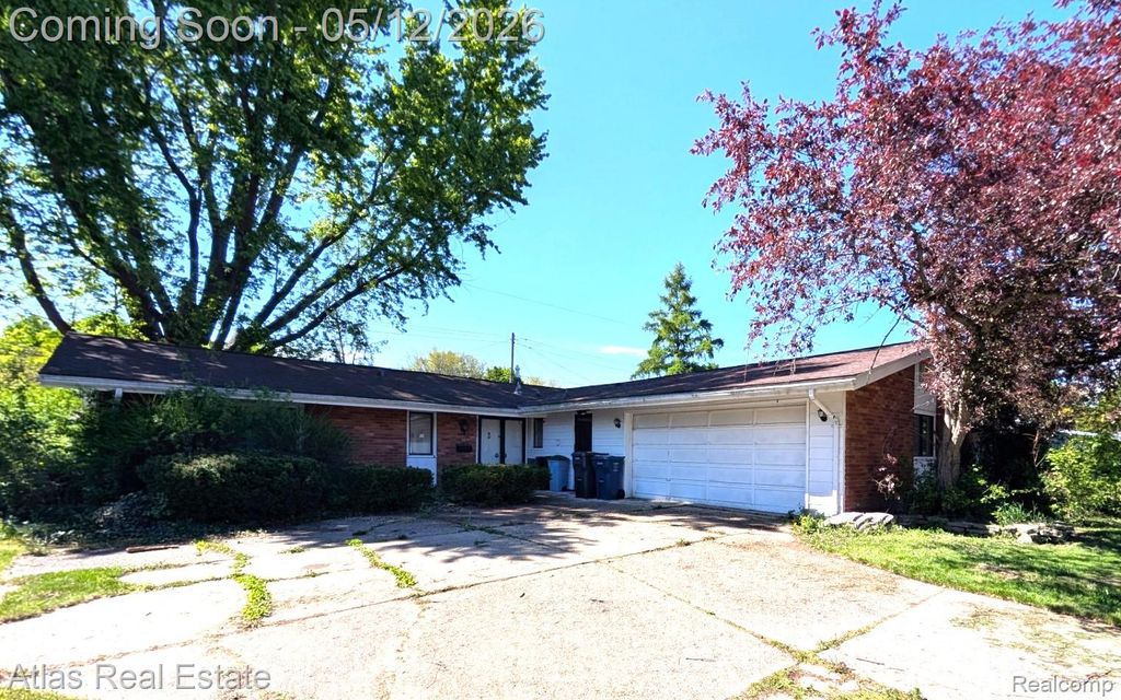 1821 Rockcreek Lane, Flint, MI 48507