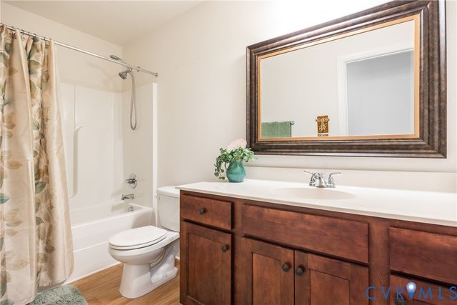 16325 Dolton Dr, Chesterfield, VA 23832