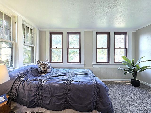 3617 W Douglas AVENUE, Milwaukee, WI 53209