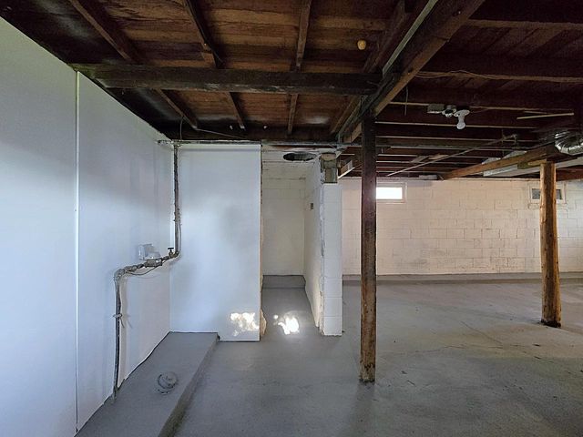 3617 W Douglas AVENUE, Milwaukee, WI 53209