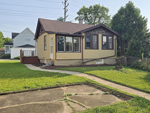 3617 W Douglas AVENUE, Milwaukee, WI 53209