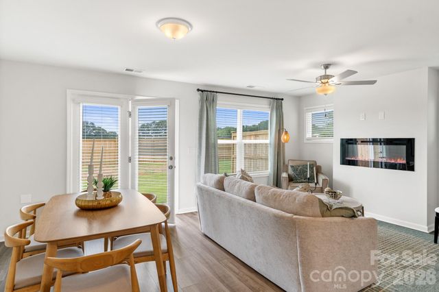 3005 Kingsfield Road 46, Charlotte, NC 28208