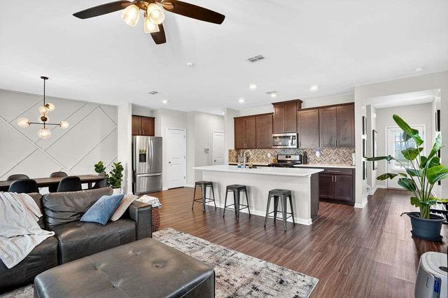 830 Ironhorse Lane, Mableton, GA 30126