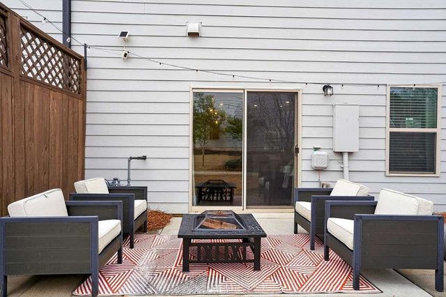 830 Ironhorse Lane, Mableton, GA 30126