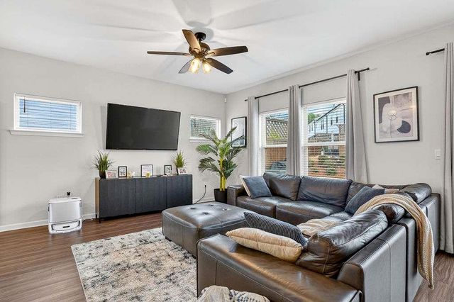 830 Ironhorse Lane, Mableton, GA 30126