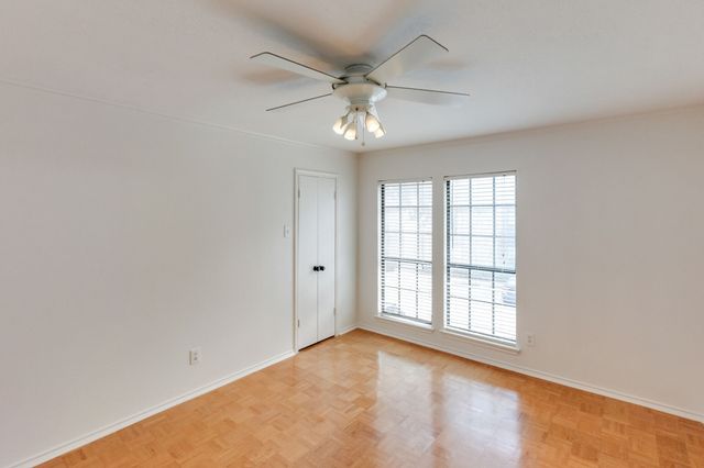 15221 Berry Trail 304, Dallas, TX 75248