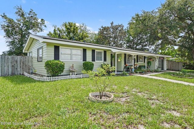 2399 Kimberly Drive, Deltona, FL 32738