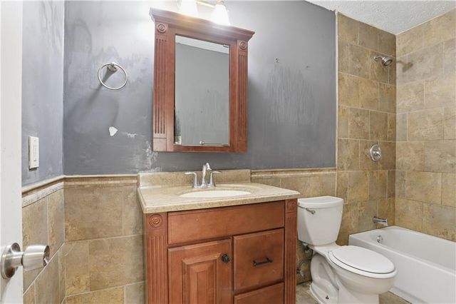 120 Windsong Court, Stockbridge, GA 30281