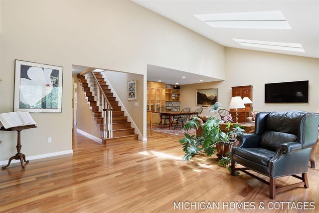 309 Glen Garry Court, Holland, MI 49423