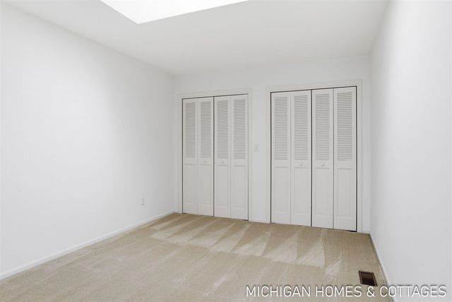 309 Glen Garry Court, Holland, MI 49423
