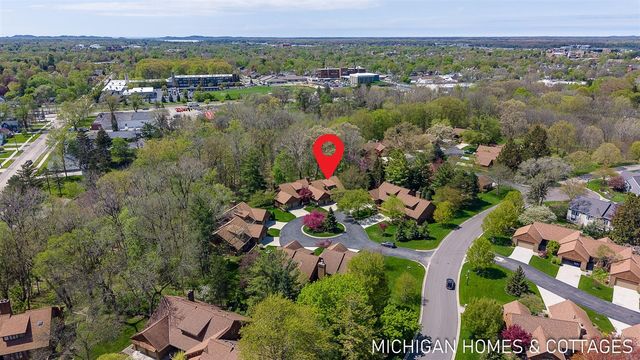 309 Glen Garry Court, Holland, MI 49423