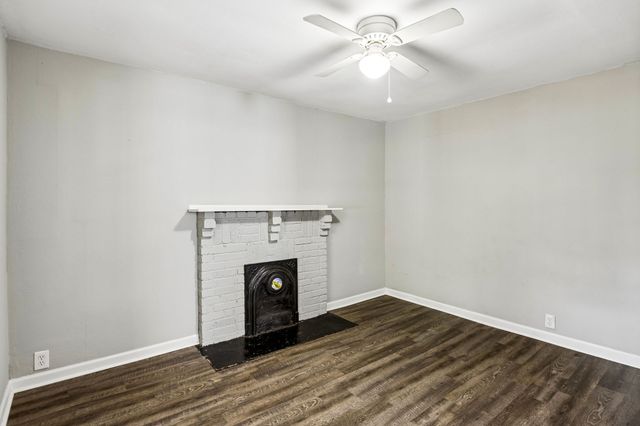 517 W 5th St, Columbia, TN 38401