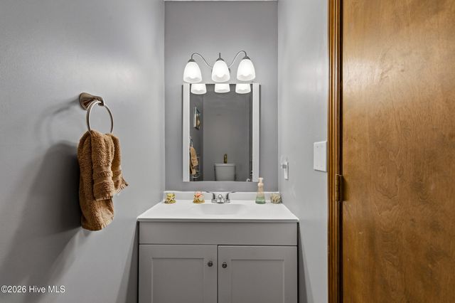 474 Oakwood Drive NW, Calabash, NC 28467