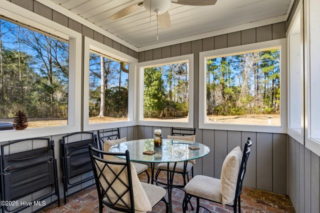 474 Oakwood Drive NW, Calabash, NC 28467