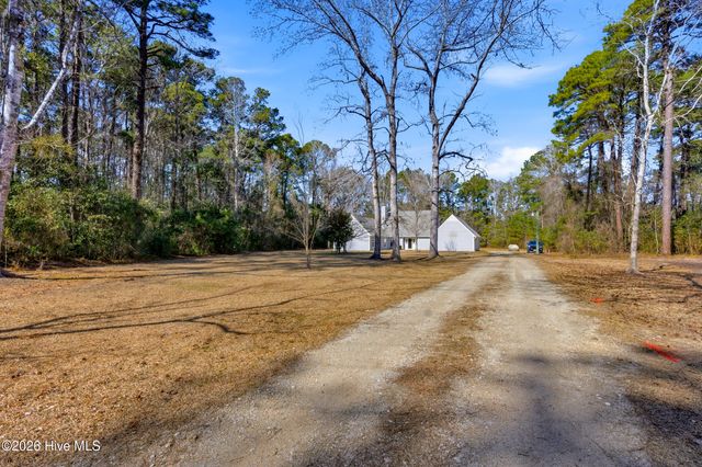 474 Oakwood Drive NW, Calabash, NC 28467