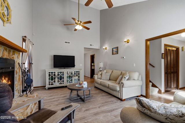 474 Oakwood Drive NW, Calabash, NC 28467