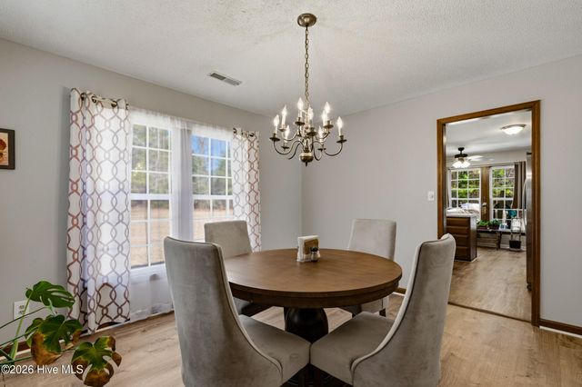 474 Oakwood Drive NW, Calabash, NC 28467