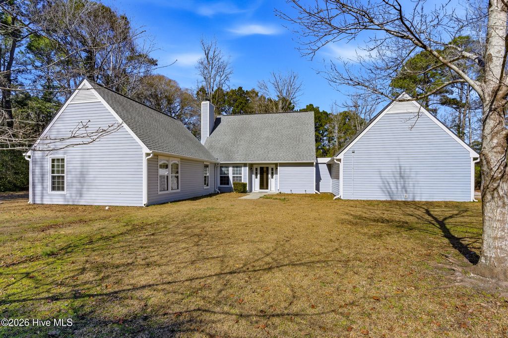 474 Oakwood Drive NW, Calabash, NC 28467