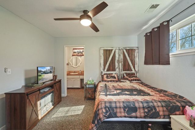 13654 Camanche Pkwy, Burson, CA 95225