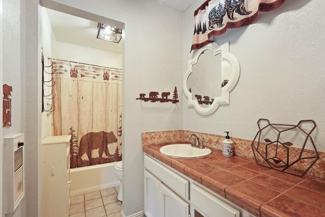 13654 Camanche Pkwy, Burson, CA 95225