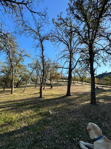 13654 Camanche Pkwy, Burson, CA 95225