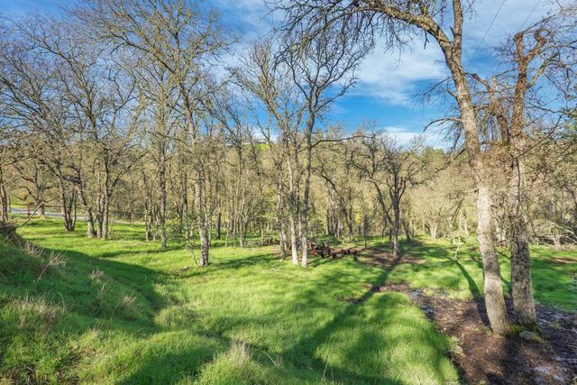 13654 Camanche Pkwy, Burson, CA 95225