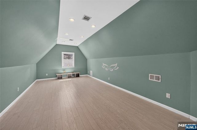 255 Cypress Avenue, Bogota, NJ 07603