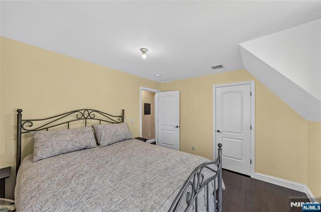 255 Cypress Avenue, Bogota, NJ 07603