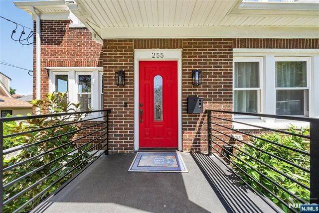 255 Cypress Avenue, Bogota, NJ 07603